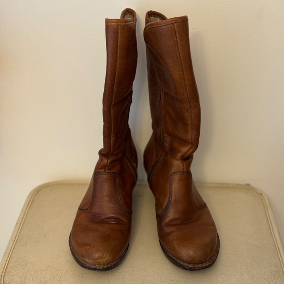 Leather Shearling Tulip-top Autumn/Winter Boots (Chestnut - Size 9.5 approx.) - Picture 2 of 4